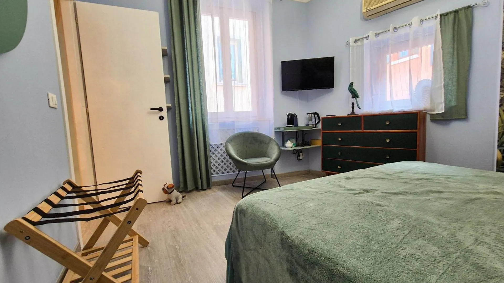 La Petite Maison Desenzano del Garda Italy